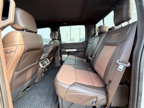 Used 2025 Ford F250 King Ranch w/ Chrome Package image 30