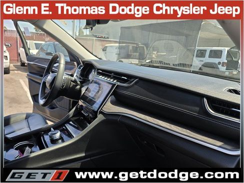 Certified 2023 Jeep Grand Cherokee L Limited w/ Luxury Tech Group II AWD/4WD image 37