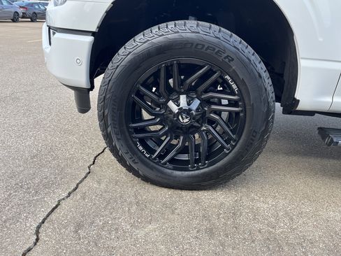 Used 2023 Ford F150 Platinum w/ Equipment Group 701A High image 29