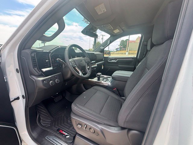 New 2026 Chevrolet Silverado 1500 RST AWD/4WD image 11