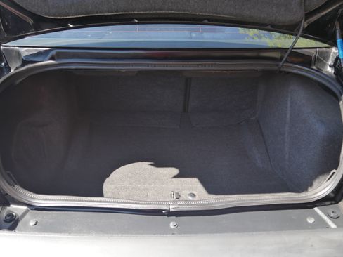 Used 2013 Dodge Challenger SXT RWD image 16