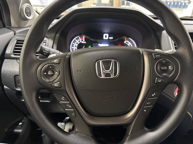 Used 2023 Honda Ridgeline Sport image 6