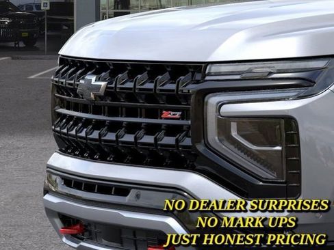 New 2026 Chevrolet Suburban Z71 w/ Z71 Off-Road Package image 13