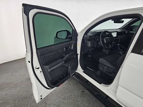 Used 2024 Toyota Tacoma SR5 RWD image 19