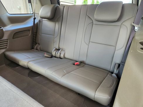Used 2019 GMC Yukon SLT w/ Premium Edition RWD image 33