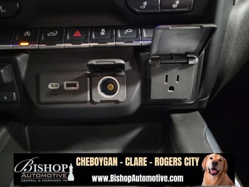 Used 2019 Chevrolet Silverado 1500 RST w/ All-Star Edition AWD/4WD image 32
