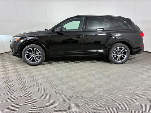 Certified 2026 Audi Q7 2.0T Premium w/ Convenience Plus Package AWD/4WD image 2