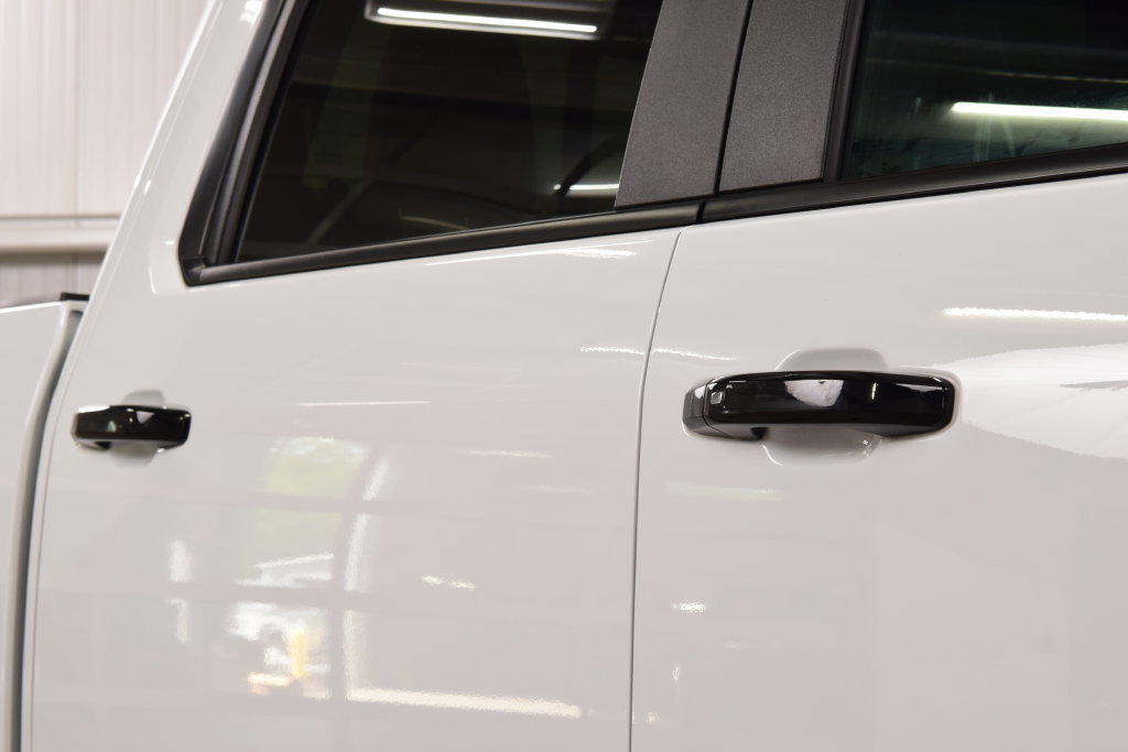 Used 2024 Chevrolet Silverado 2500 ZR2 w/ Technology Package AWD/4WD image 20