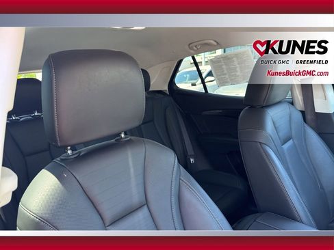 Used 2024 Buick Envision Preferred AWD/4WD image 32