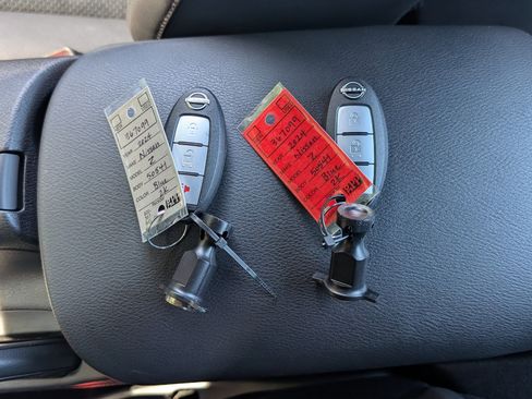 Used 2024 Nissan Z Performance w/ Floor Mat Package image 37