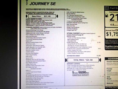 Used 2017 Dodge Journey SE w/ Flexible Seating Group image 25