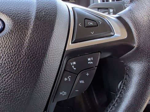 Certified 2024 Ford Edge SEL image 25