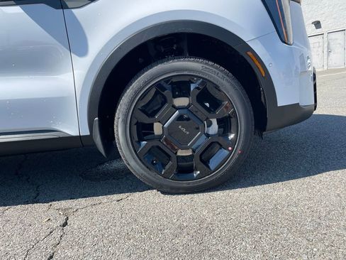 New 2026 Kia Sorento SX Prestige w/ Olive Brown Leather Package image 34