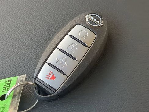 New 2026 Nissan Frontier SV w/ SV Convenience Package image 28