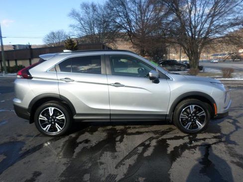 Used 2024 Mitsubishi Eclipse Cross SE image 8