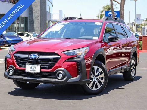 Certified 2024 Subaru Outback Premium AWD/4WD image 1