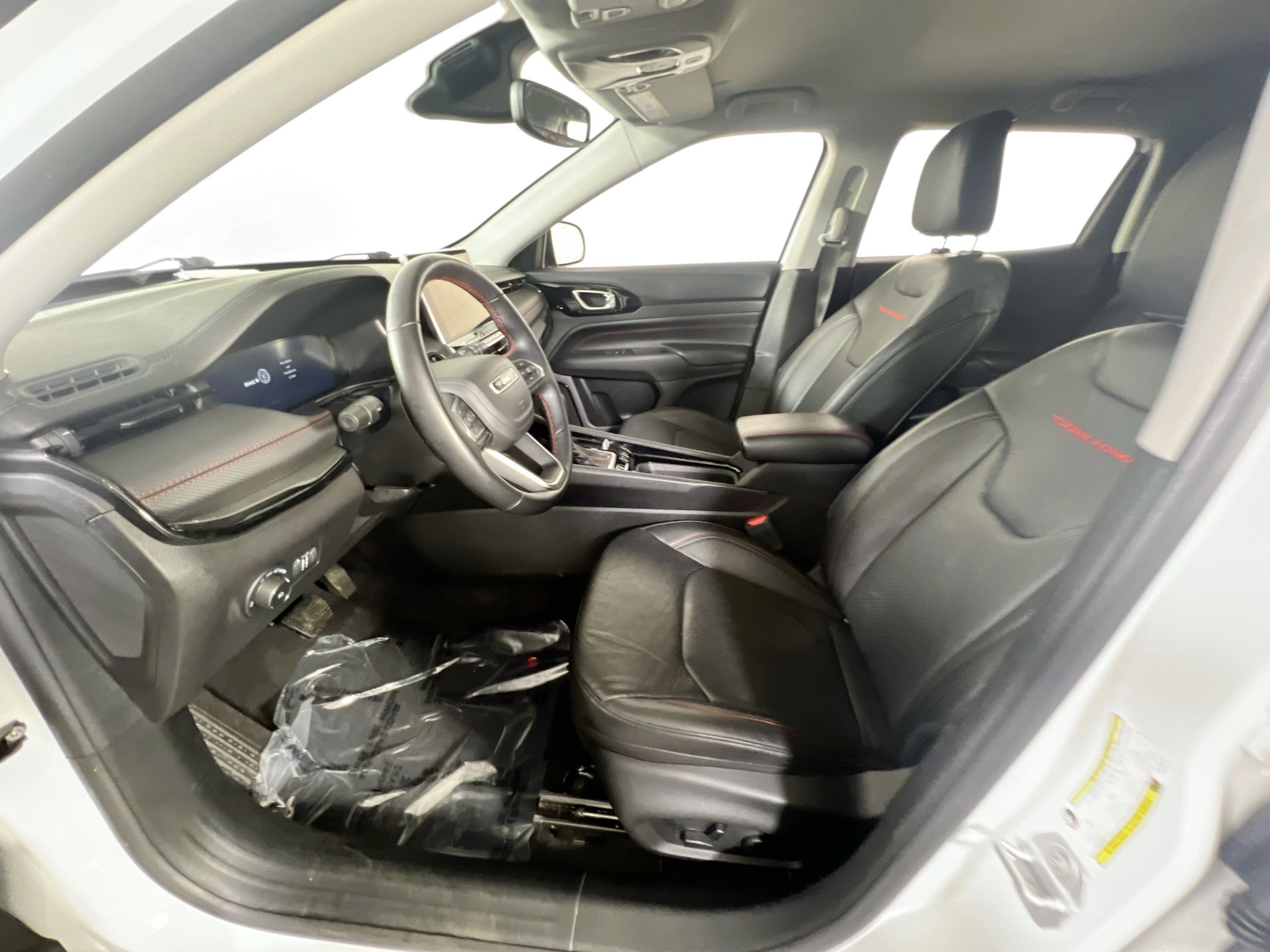 Used 2022 Jeep Compass Trailhawk w/ Trailhawk Elite Group AWD/4WD image 19