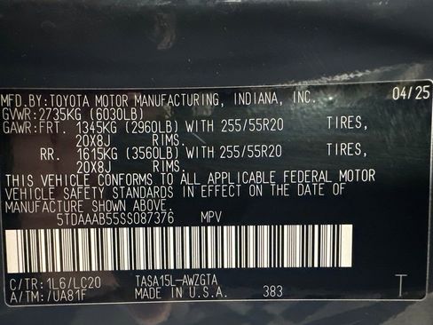 Used 2025 Toyota Grand Highlander AWD image 11