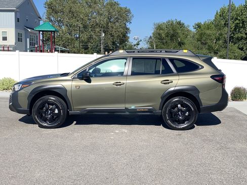 Certified 2025 Subaru Outback Wilderness AWD/4WD image 3