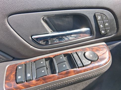 Used 2012 GMC Yukon XL Denali AWD/4WD image 13