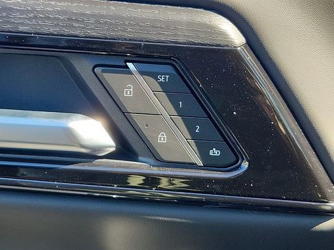 New 2026 GMC Yukon AT4 Ultimate image 17