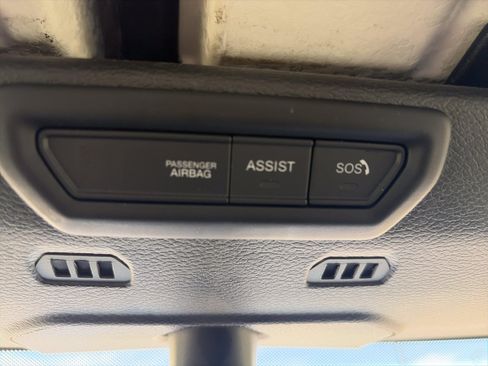 Used 2021 Jeep Wrangler Unlimited Sahara AWD/4WD image 22