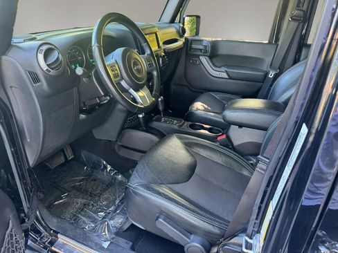 Used 2016 Jeep Wrangler Unlimited Sport AWD/4WD image 10