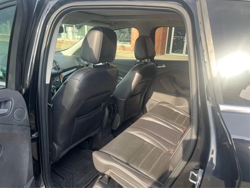 Used 2017 Ford Escape Titanium w/ Equipment Group 301A image 13