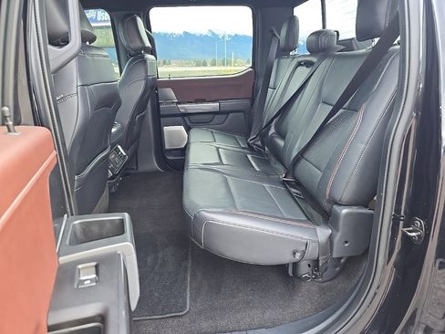 Used 2021 Ford F150 Lariat w/ Equipment Group 502A High image 23