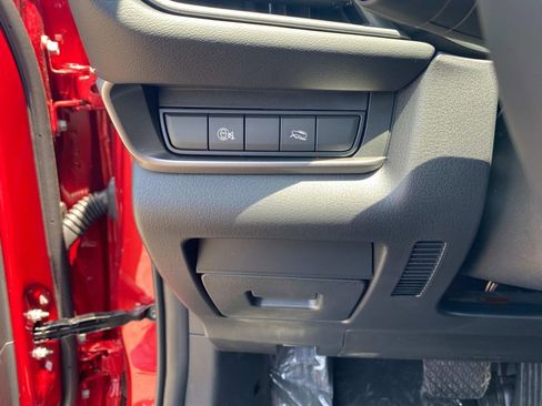 New 2025 MAZDA CX-30 AWD 2.5 S w/ Select Sport Pkg image 13