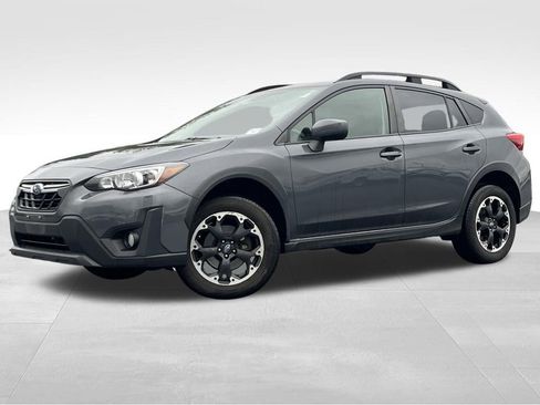 Used 2021 Subaru Crosstrek 2.0i Premium w/ Moonroof Package image 3