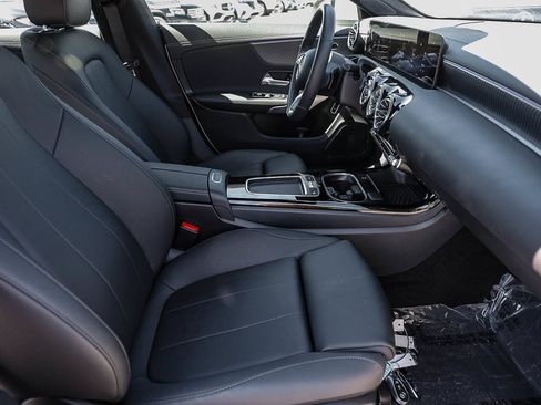 Certified 2026 Mercedes-Benz CLA 250 image 17