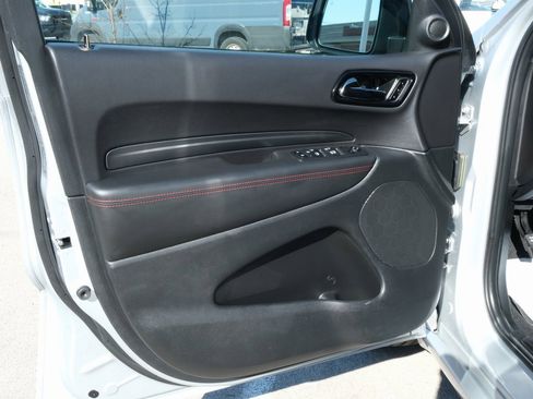 Used 2024 Dodge Durango GT image 15