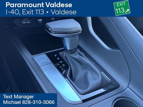 Certified 2024 Hyundai Elantra SE image 17