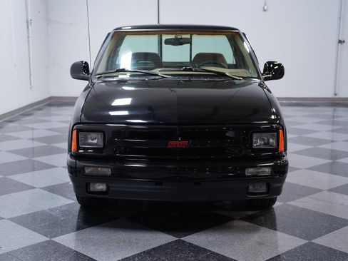 Used 1994 Chevrolet S10 Pickup 2WD Regular Cab image 15