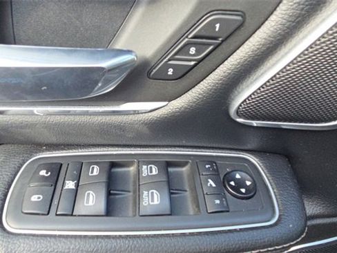 Used 2021 RAM 1500 Laramie image 23