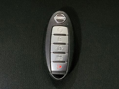 Used 2021 Nissan Sentra SV FWD image 32