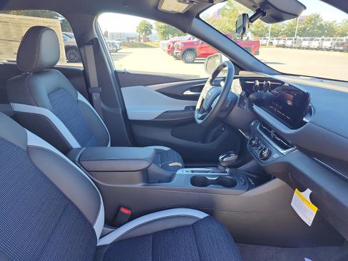 New 2026 Buick Envista Preferred image 6