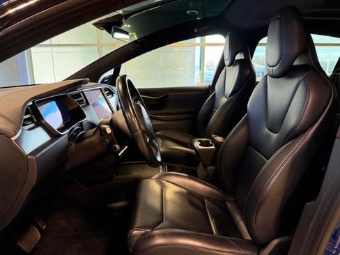 Used 2017 Tesla Model X 75D image 21