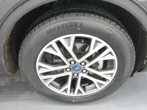 Used 2020 Ford Escape SEL AWD/4WD image 11