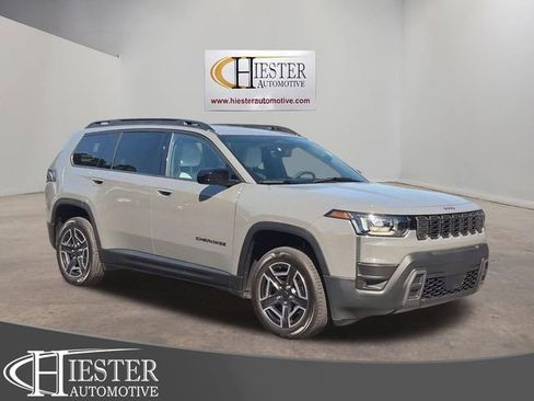 New 2026 Jeep Cherokee Laredo AWD/4WD image 1