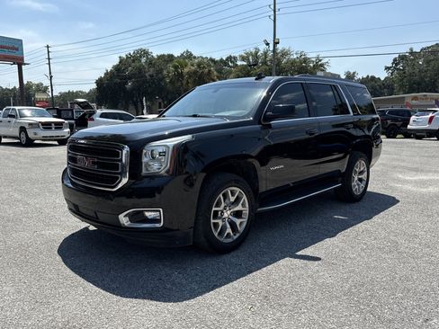 Used 2018 GMC Yukon SLE w/ SLE Value Package image 1