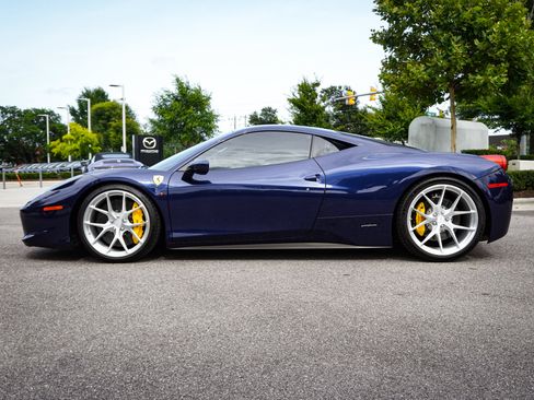 Used 2013 Ferrari 458 Italia Coupe RWD image 8