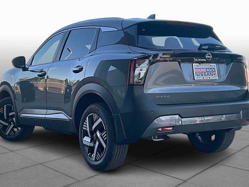 New 2026 Nissan Kicks SV image 7
