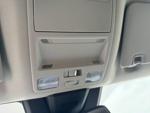 New 2025 Ford Ranger XLT w/ FX4 Off-Road Package image 23