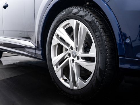 Used 2020 Audi Q7 3.0T Prestige w/ Prestige Package image 24