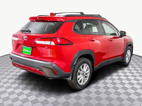Used 2024 Toyota Corolla Cross LE image 10