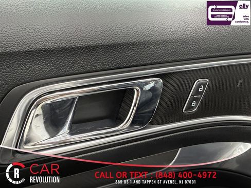 Used 2019 Ford Explorer Sport w/ Ford Safe & Smart Package image 33