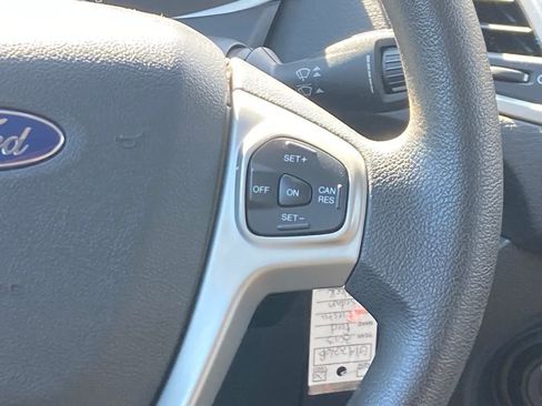 Used 2013 Ford Fiesta SE FWD image 7