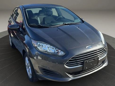 Used 2018 Ford Fiesta SE FWD image 14